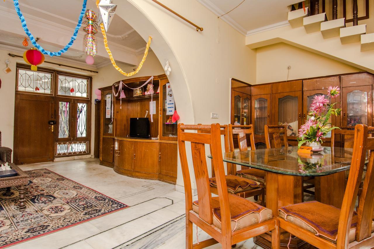 Lazy Mozo Backpackers Hostel ชัยปุระ ภายนอก รูปภาพ