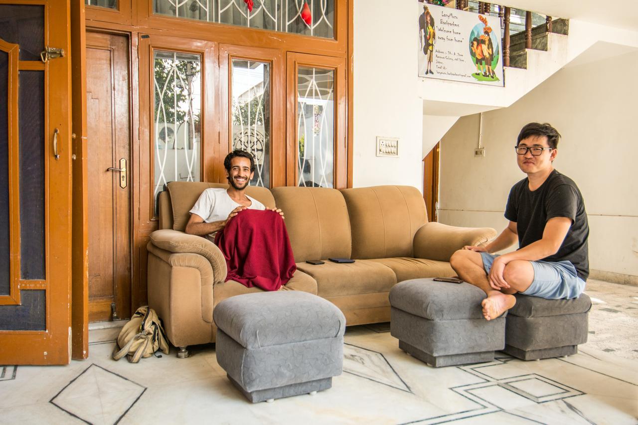 Lazy Mozo Backpackers Hostel ชัยปุระ ภายนอก รูปภาพ