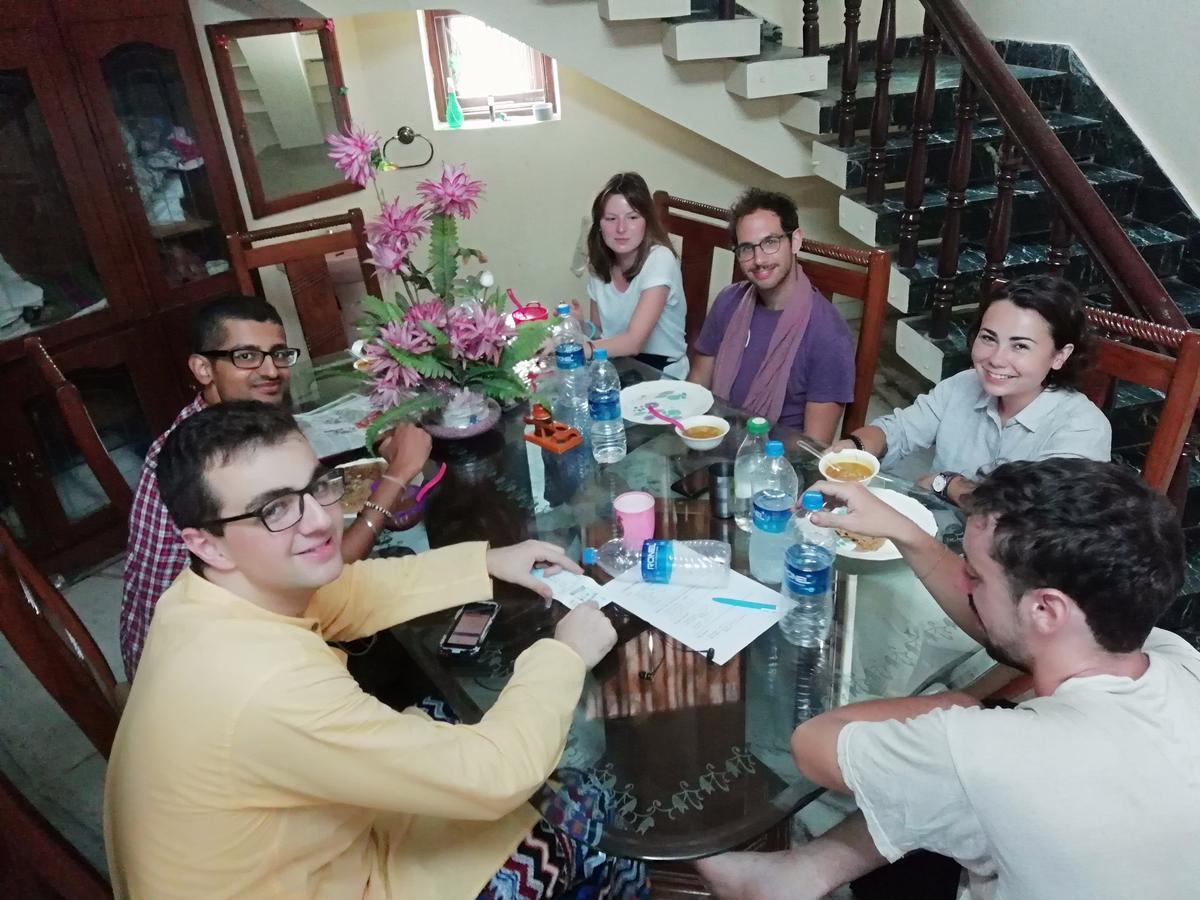Lazy Mozo Backpackers Hostel ชัยปุระ ภายนอก รูปภาพ